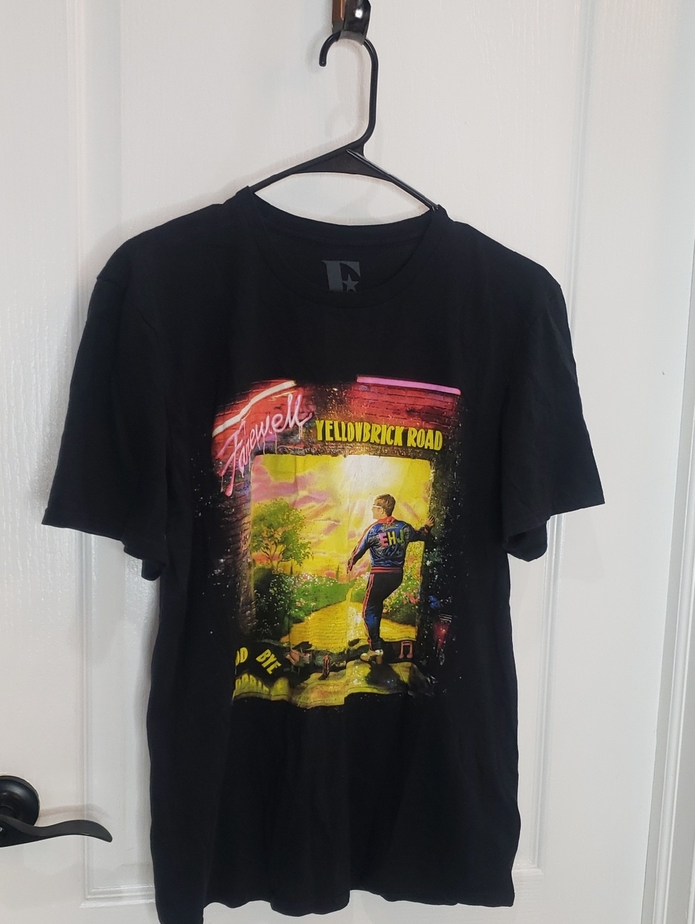 Elton John Singer Farewell Yellow Brick Road T-Shirt Black Size Medium